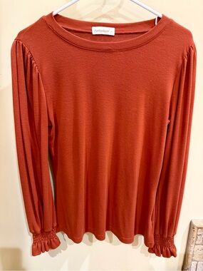 Fantastlook Women's Rust Long-Sleeve Blouse with Gathered Cuffs